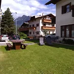 Casa Dello Sciatore Nyaraló *