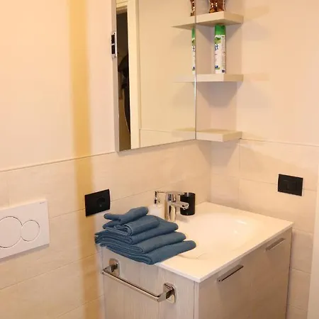Casa Dello Sciatore Дом отдыха Бормио